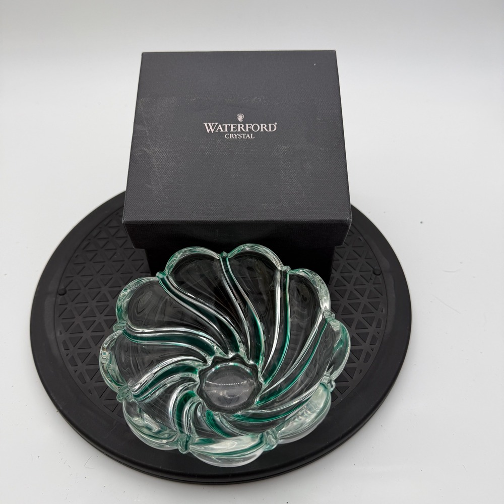 Waterford Crystal Green Swirl Scalloped Bowl with Original Box 4.5 Inch